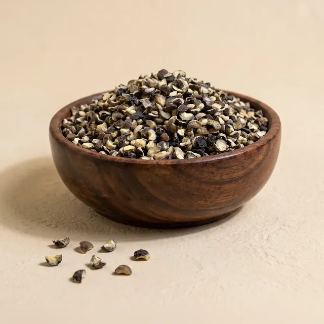 7 Star Daal in a wooden bowl